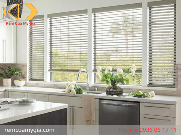 Rèm Cửa Sổ Phòng Bếp